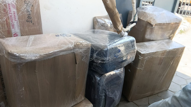 Sahara India Logistics Packers and Movers Work Photo 19