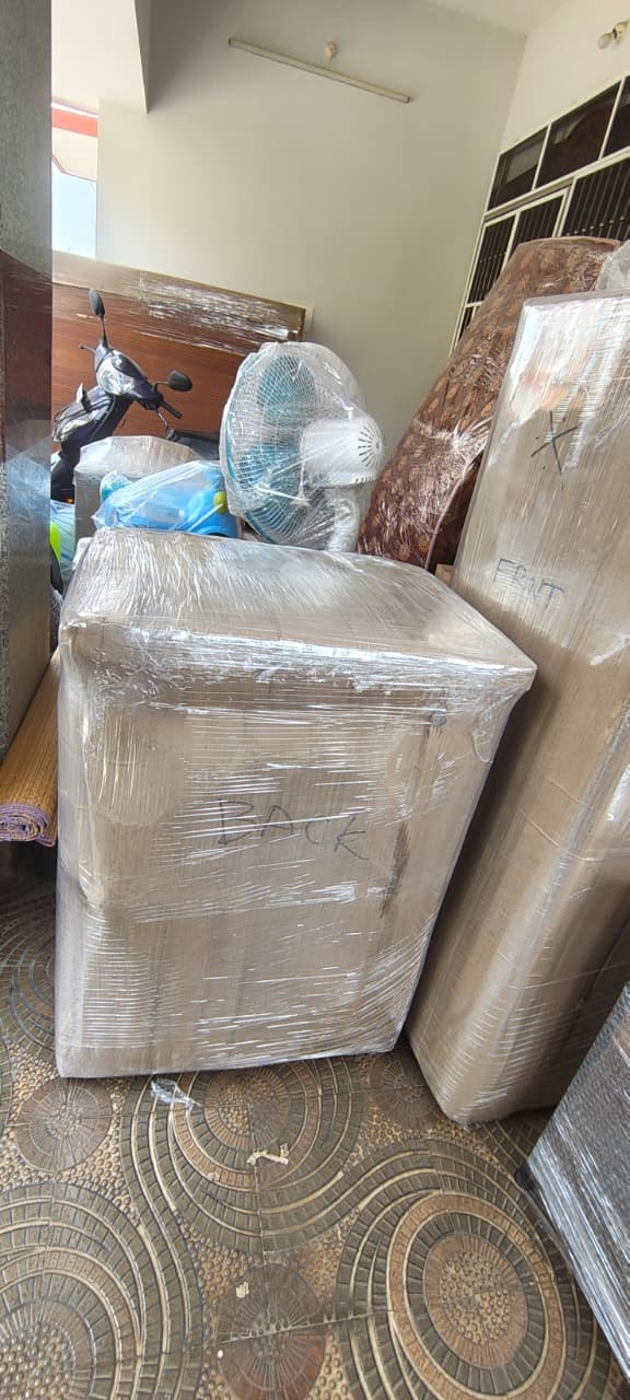 Sahara India Logistics Packers and Movers Work Photo 29